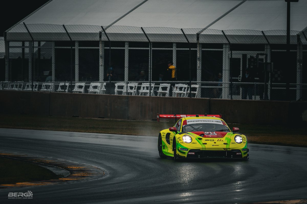 anicafe's tweet photo. Mondays are better with @manthey_racing. https://t.co/3Ht4uYzjTI