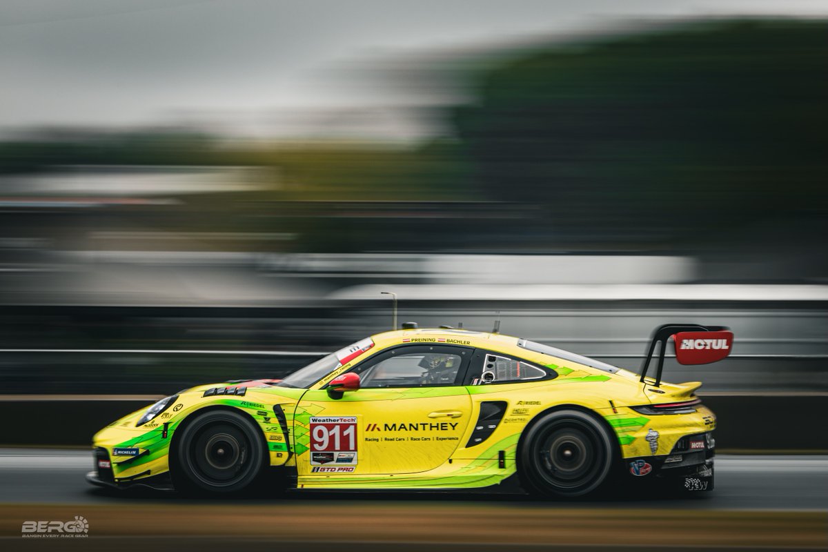 anicafe's tweet photo. Mondays are better with @manthey_racing. https://t.co/3Ht4uYzjTI