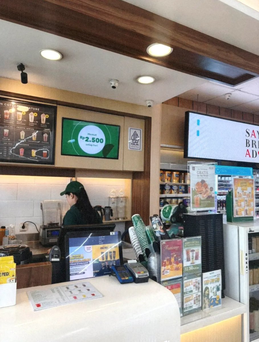 tamanextdoor's tweet photo. kopi andalan kalian di point apa best https://t.co/2PhmI44zLR