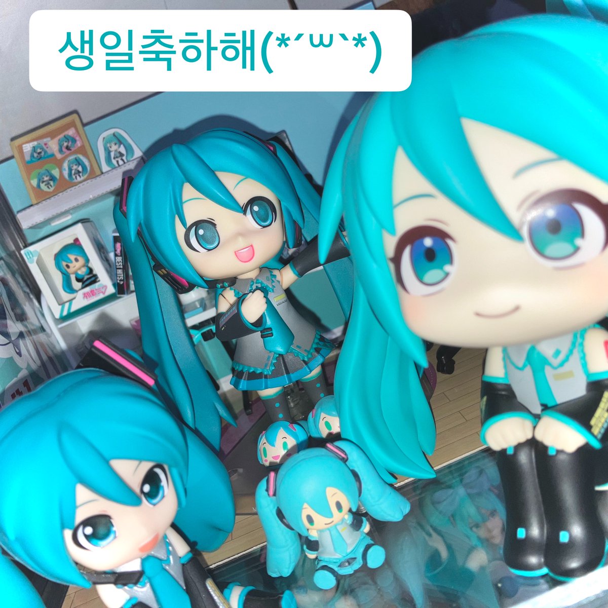 Hanbudabu's tweet photo. 미쿠쨩 생일 축하해🥳 https://t.co/pAMi4EBkYh