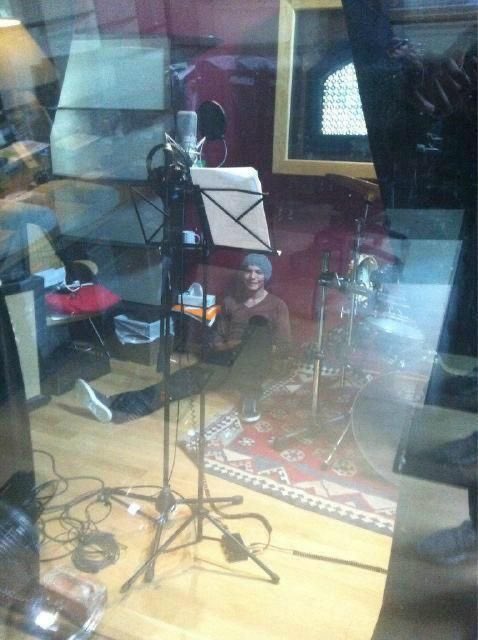 aleestyles91's tweet photo. 15 years of this iconic tweet and picture taken by harry 😭 https://t.co/busc2kqtoD