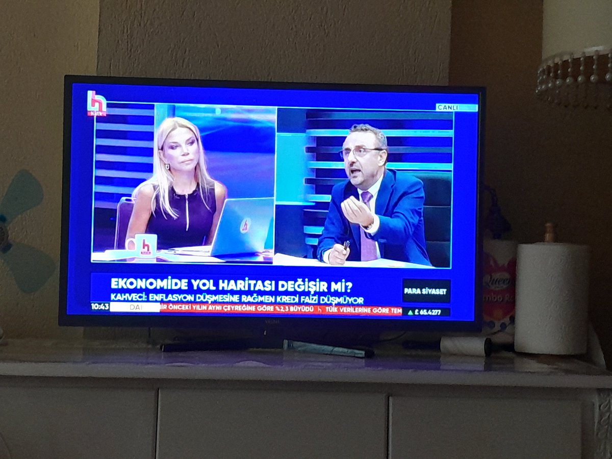glmsryrdnr's tweet photo. @EbruBaki @Kahvecibrahim OFFFFFFF  GEÇ KALDIMMMM.
SÖZCÜ TV DEYDİM.

SAAT 10.30' DA GÖRDÜM....
İKİ SEVDİĞİMİZ....

HALK TV'NİN, VAZGEÇİLMEZİ 
SAYIN BAKİ,
SAYIN KAHVECİİİİ💎💎💎💎💎💎💎💎✨️✨️✨️✨️✨️✨️✨️✨️✨️ https://t.co/GaW4N0H45l