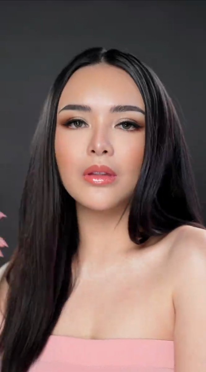 mickeydict's tweet photo. Wew ....mom Zac cakeppp poolll 🥰

#KEnnywithmaNDA https://t.co/hM0Wh92bpp