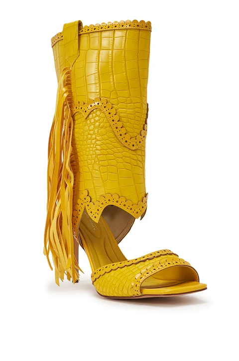 _____lilbitch's tweet photo. apoco no me las ven??? la vdd ya stylee en mi cabeza un look alrededor de estos zapatos, quien me regala $800 en este momento y se los devuelvo en medio mes https://t.co/7PjBGZP74n