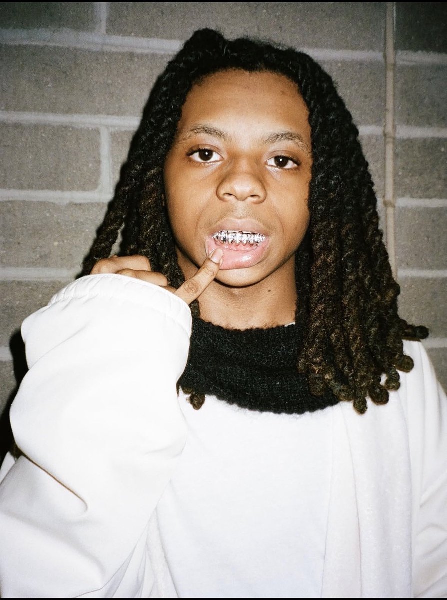 vahphor's tweet photo. North West on why her joint album with Lil Wayne’s son, Lil Novi, was put on hold:

“After my dad listened to the project, he said he didn’t like his vibe and felt he wasn’t a good singer, so he told me to delete everything.” https://t.co/wZqzchGdl9