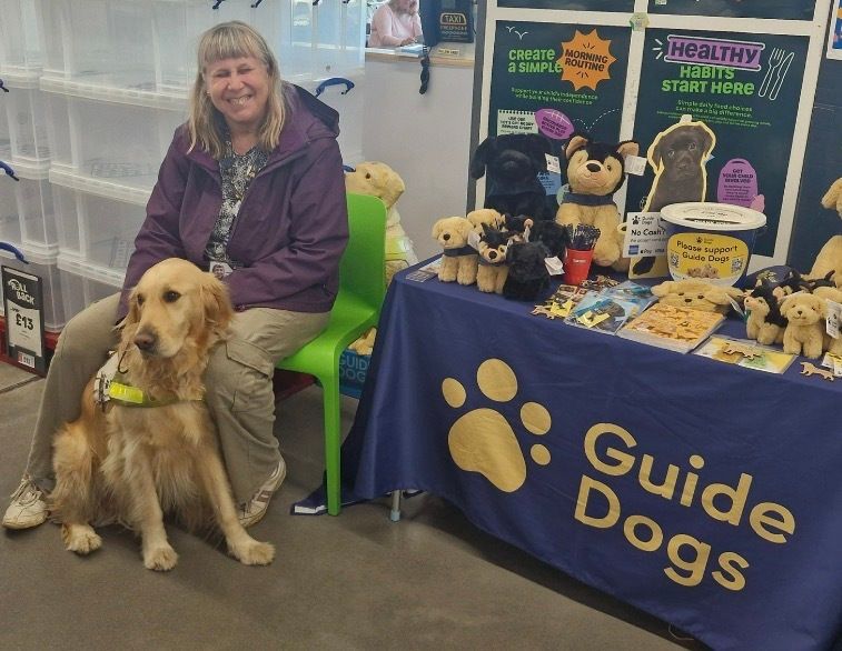 chorleyguidedog's tweet photo. #ThankYou to everybody who supported our collection at Asda Chorley on Saturday.  Guide Dog Rupert enjoyed meeting everybody and getting lots of cuddles!

#Chorley #GuideDogsUK #GuideDogs #GuideDogsForTheBlind https://t.co/Gp3sn16L2g