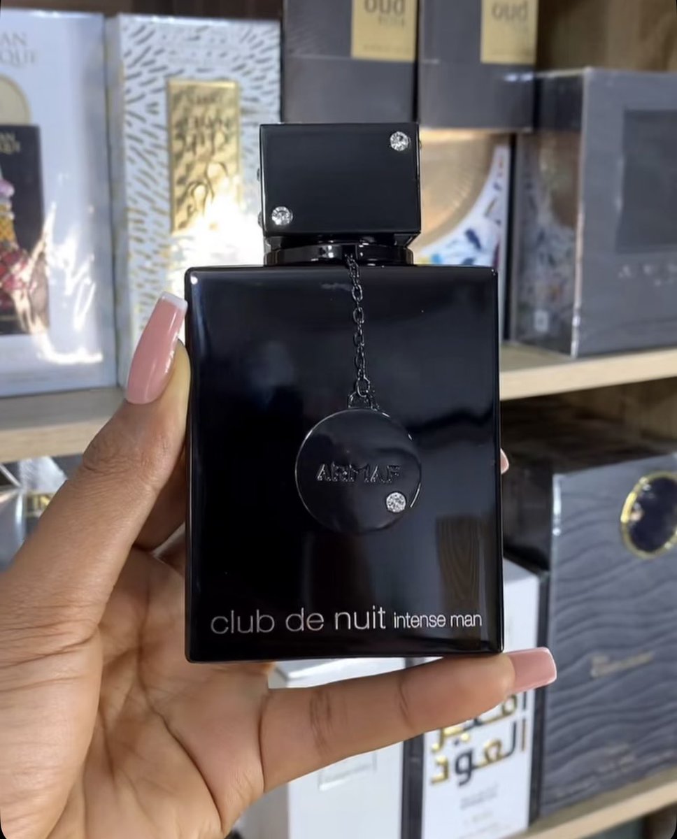 Dillish_b's tweet photo. These are some affordable best perfumes for men🥰

Stronger with you Intensely 

Club de nuit Intense Man

Ghost Spectre 

Supremacy Collector’s Edition https://t.co/J3siW7e3w2