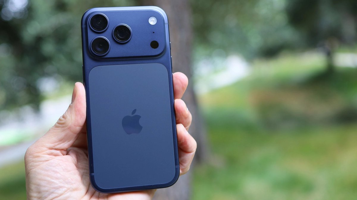themobileax's tweet photo. iPhone 18 Pro'nun üretim maliyetinin %38 daha fazla olacağı bildiriliyor.

Bu maliyet artışının satış fiyatlarına nasıl yansıyacağını 9 Eylül'de görebileceğiz.

#Apple #iPhone https://t.co/CC48qTn4Qk
