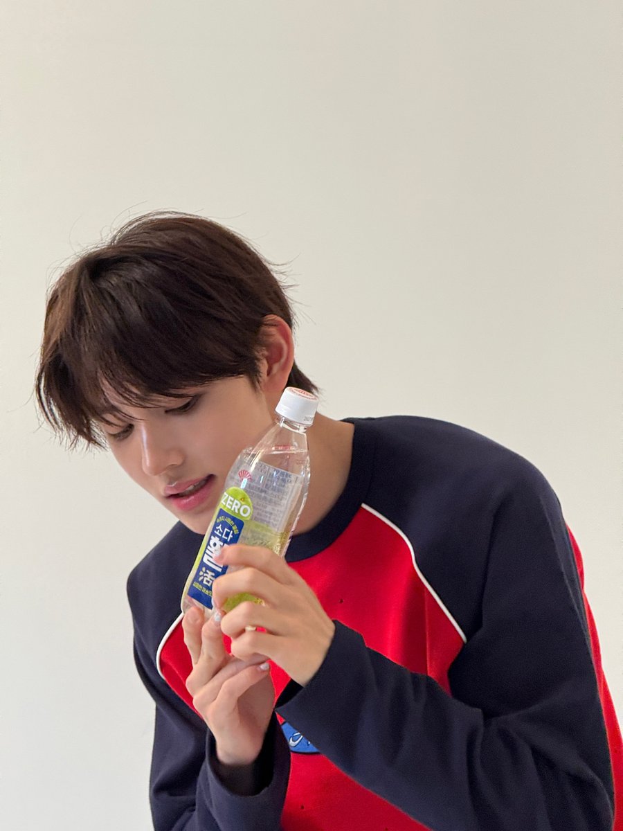 eomshfan's tweet photo. 260831 코르티스 인스타 #성현 #SEONGHYEON https://t.co/RzuSdbLNp9