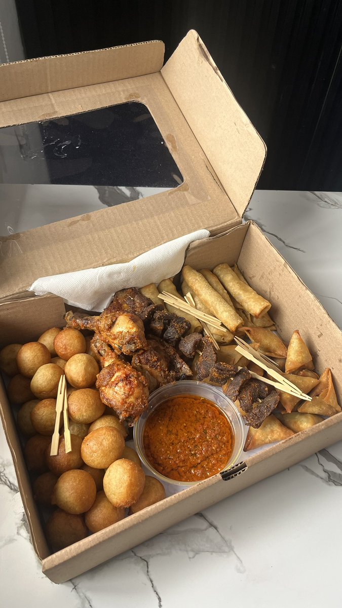canadian_chops's tweet photo. Small chops platter 
N30,000 only 

For bookings kindly click the link on our bio.
📍 YENAGOA, BAYELSA STATE https://t.co/WTjjx3ZzMw
