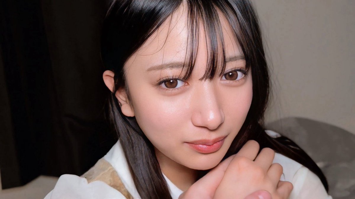 dj2bq's tweet photo. 元子役だったハーフちゃんがコッチの業界でデビューしてる…

4788580 https://t.co/fq9O4BubnS