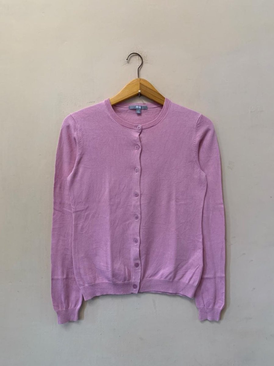 anakpinterajin's tweet photo. wts, cardii #wts #zonauang #cardigan https://t.co/cDm22qB4eH