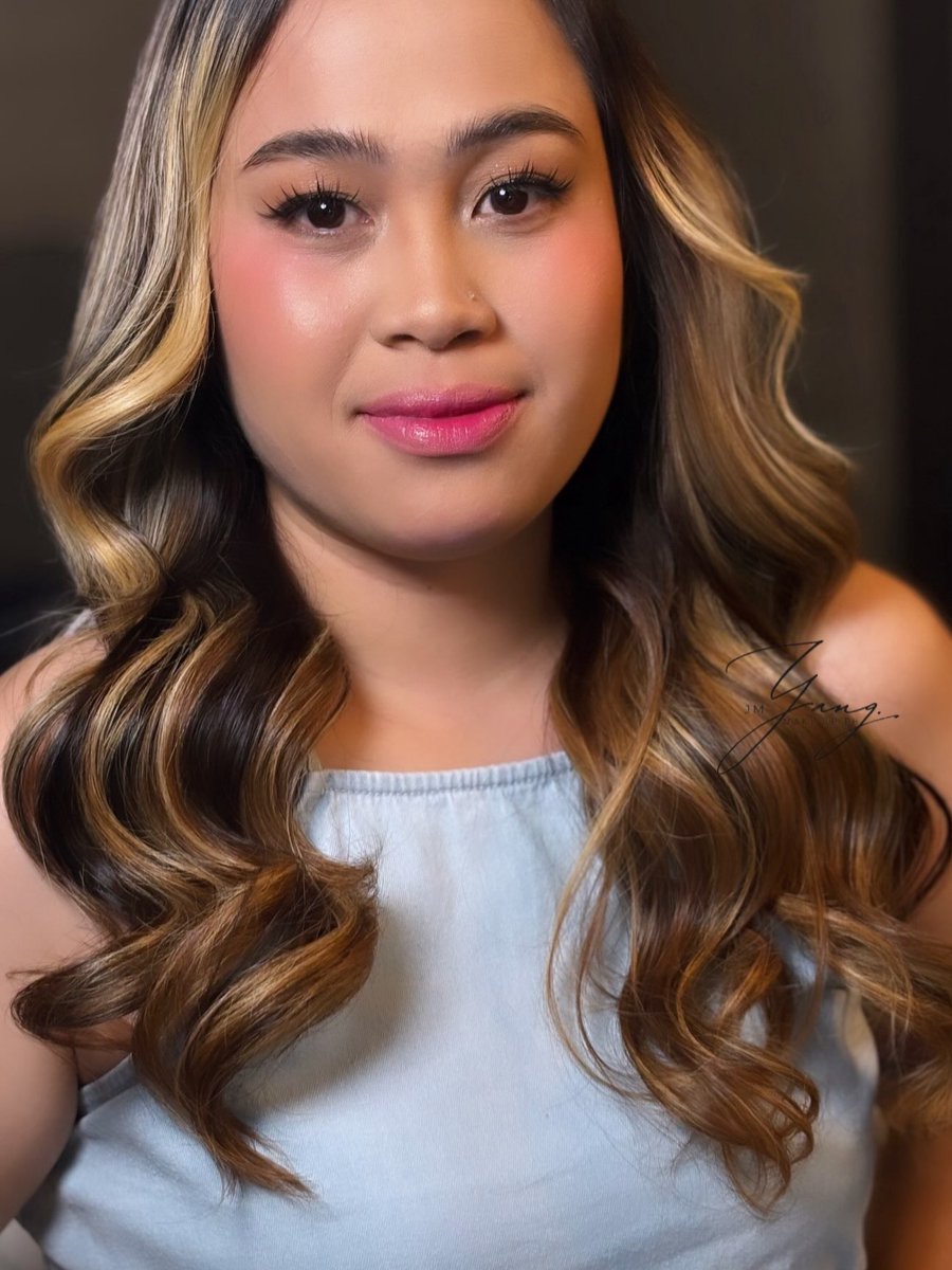 BanginDatBieber's tweet photo. Naturally radiant with our beautiful muse, Ms. Kath Montaner. Makeup by JM Yang, hairstyle by Nica Santos. Book professional hair and makeup services for every occasion with quality products and sanitized tools. https://t.co/1vYm6262QO