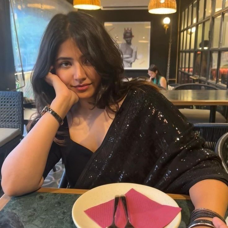 softsamixx's tweet photo. Caught myself posing like a good little girl again
Lips slightly parted, eyes all soft and needy
Maybe I was never meant to be the tough one…
This secret side feels way too good to hide 😈💕

#SissyVibes #SecretSissy #FeminineBoy #SissyLife #SoftAndNeedy #HiddenSide #PrettyBoy https://t.co/mEL7GyRVAW