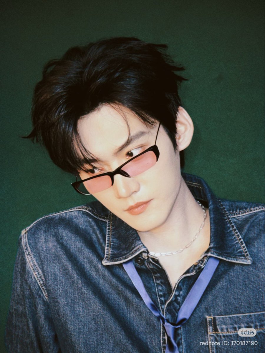 BZhoukeyu's tweet photo. หนุ่มตี๋เขาไม่ลืมมาเสิร์ฟรูปย้อนหลังให้นะ🥹🤏🏻 https://t.co/pOvdUpXgWd
