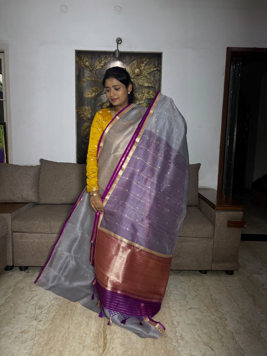 Dedekorkut2011's tweet photo. Beautiful pure organza silk saree with elegant tassels. A timeless, Instagram-trending style for every special occasion. https://t.co/jPa4NPWAXG
