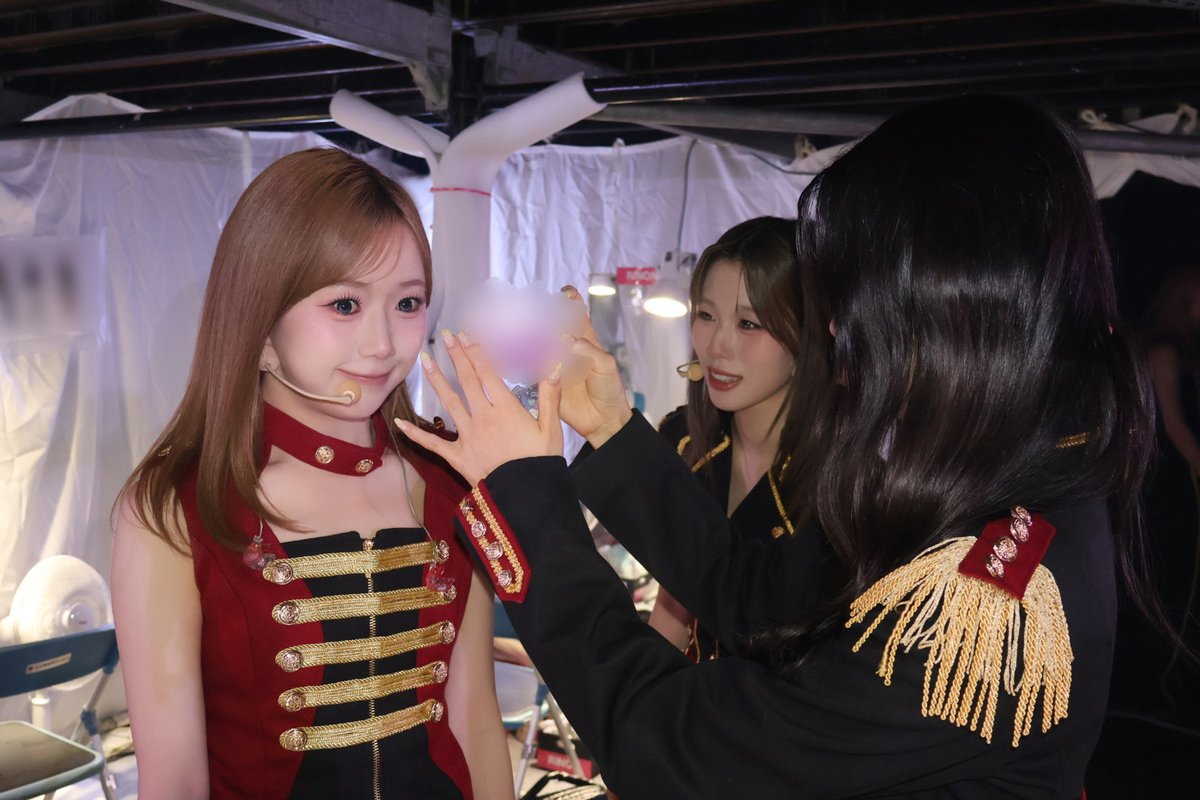 official__ME_I_'s tweet photo. https://t.co/LTZt5LylJ7