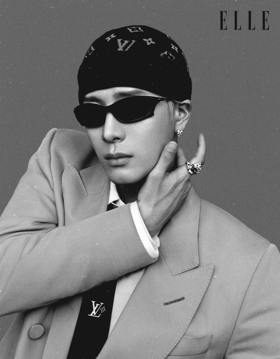 JacksonWang852's tweet photo. ELLE CN 2026 September Issue Cover
.
#JacksonWangXELLE
#JACKSONWANG
#王嘉爾
#잭슨 

Which ? https://t.co/iVwZV01voE