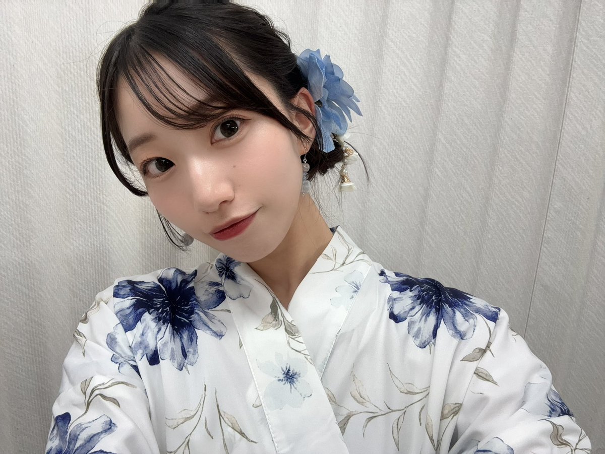 arisa__official's tweet photo. 夏滑り込み〜‼︎🍉🌻👘

少女レイ歌ってみた🎤
https://t.co/tlFaE9ID9e https://t.co/rBL5RqZMU8
