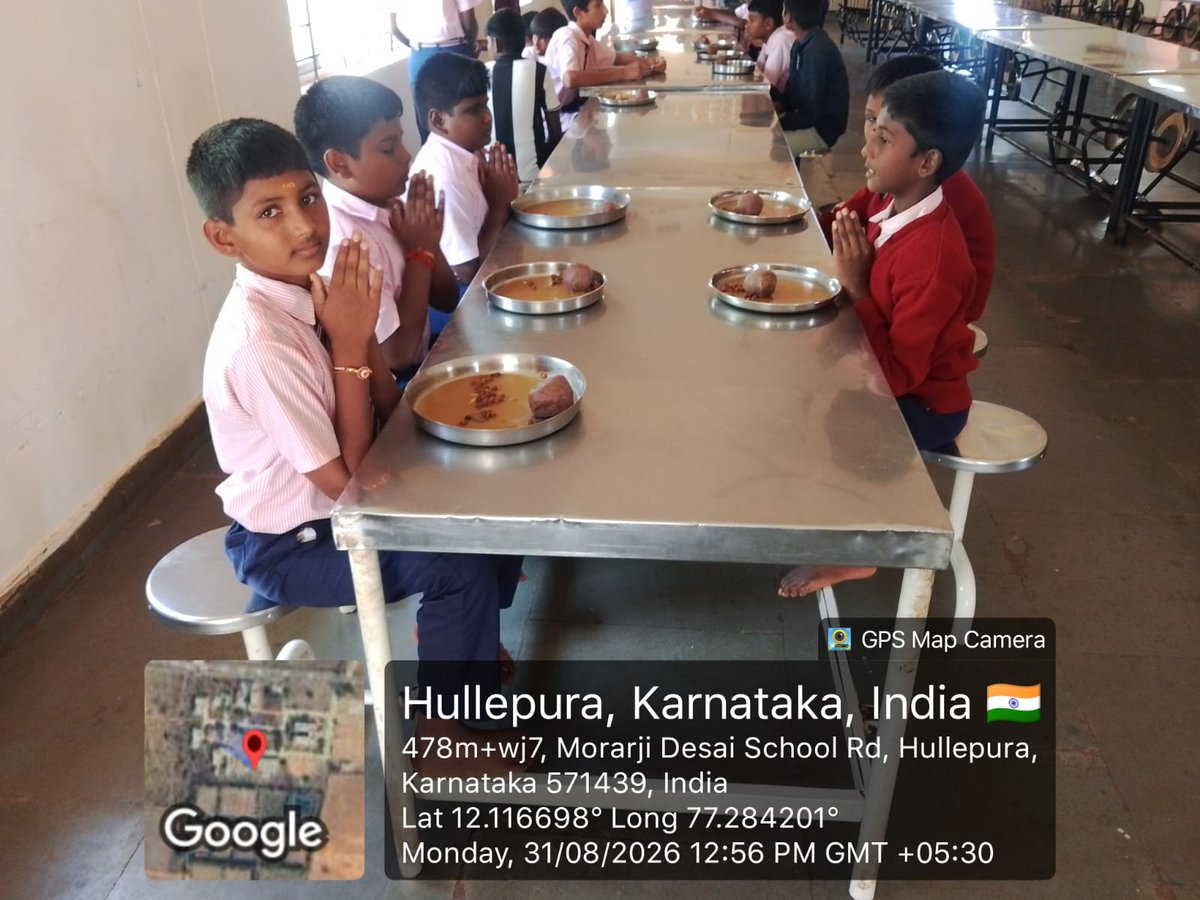 Morarji_Hanur's tweet photo. Today Lunch MDRS RS DODDI HANURU SC-190 https://t.co/RxxRfZxOps