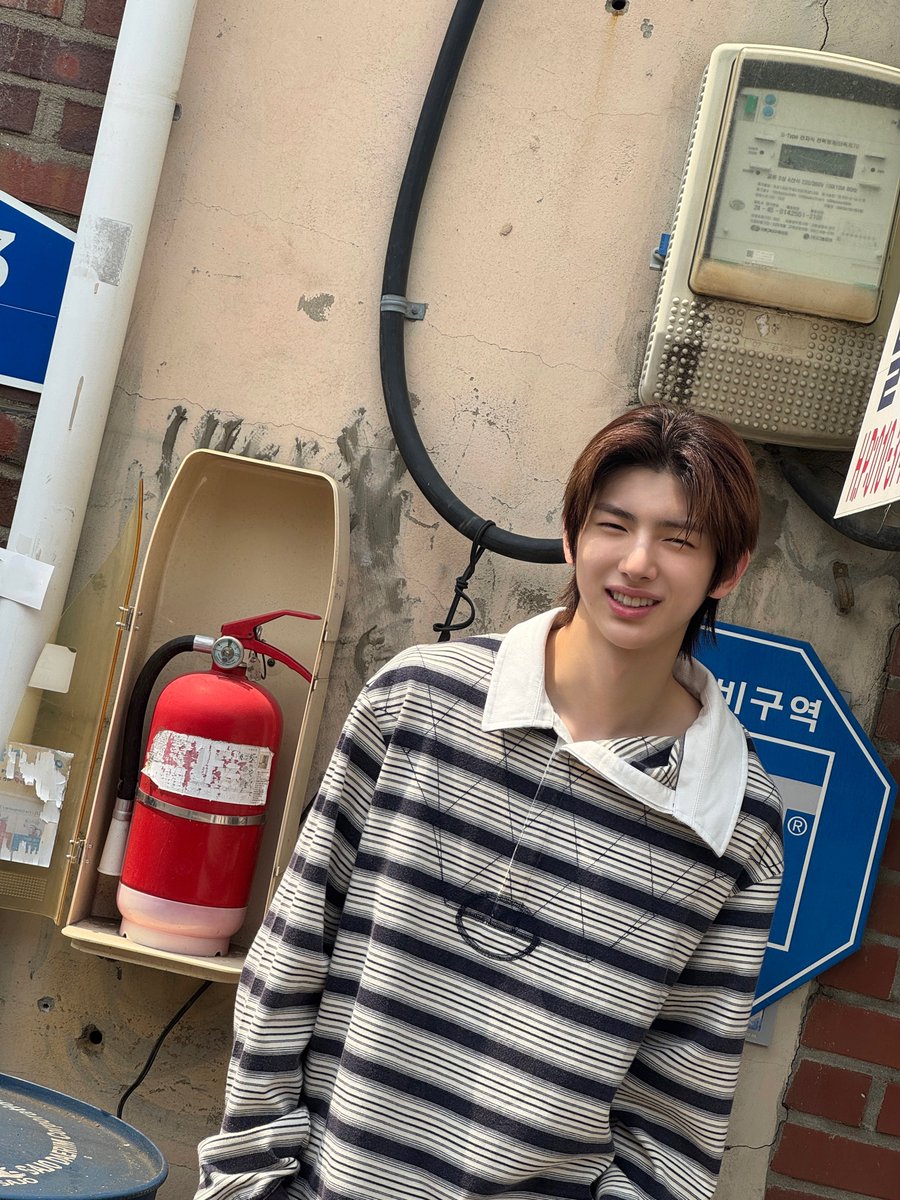 eomcoertis's tweet photo. VERYY PRETTY 🥹

#JUHOON #주훈 https://t.co/HURH3sh02N