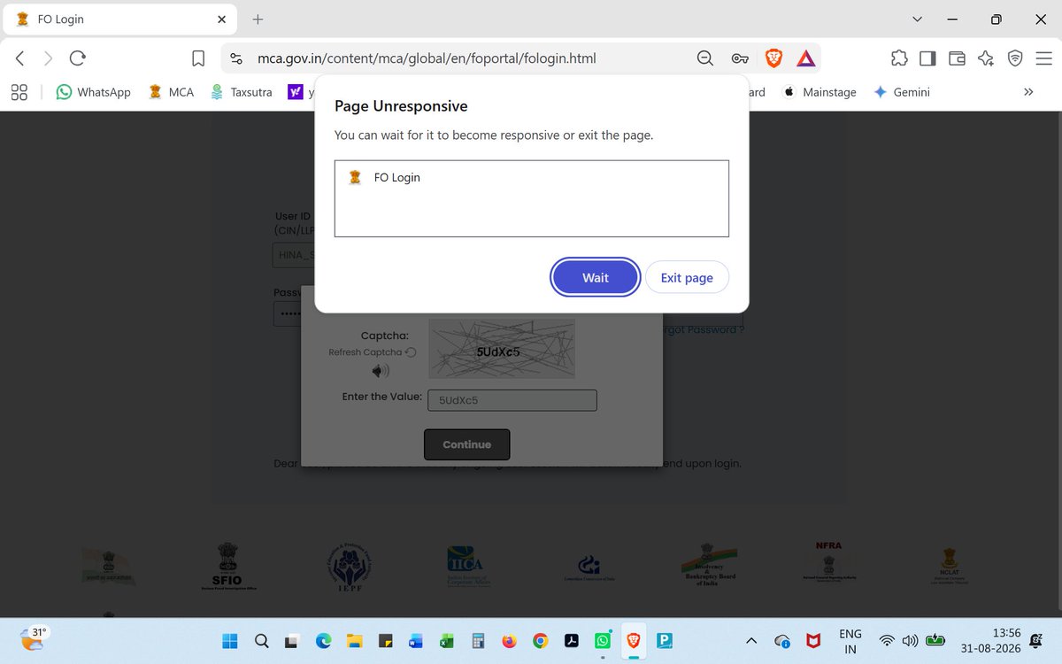 SadraniHina's tweet photo. @HelpdeskMCA21V3 @MCA21India @icsi_cs @dilip241 site is still not working. no one is able to login. not from any browser. there should be more accountability on last date. Helpdesk giving irrelevant answers. https://t.co/APNj4eirX2