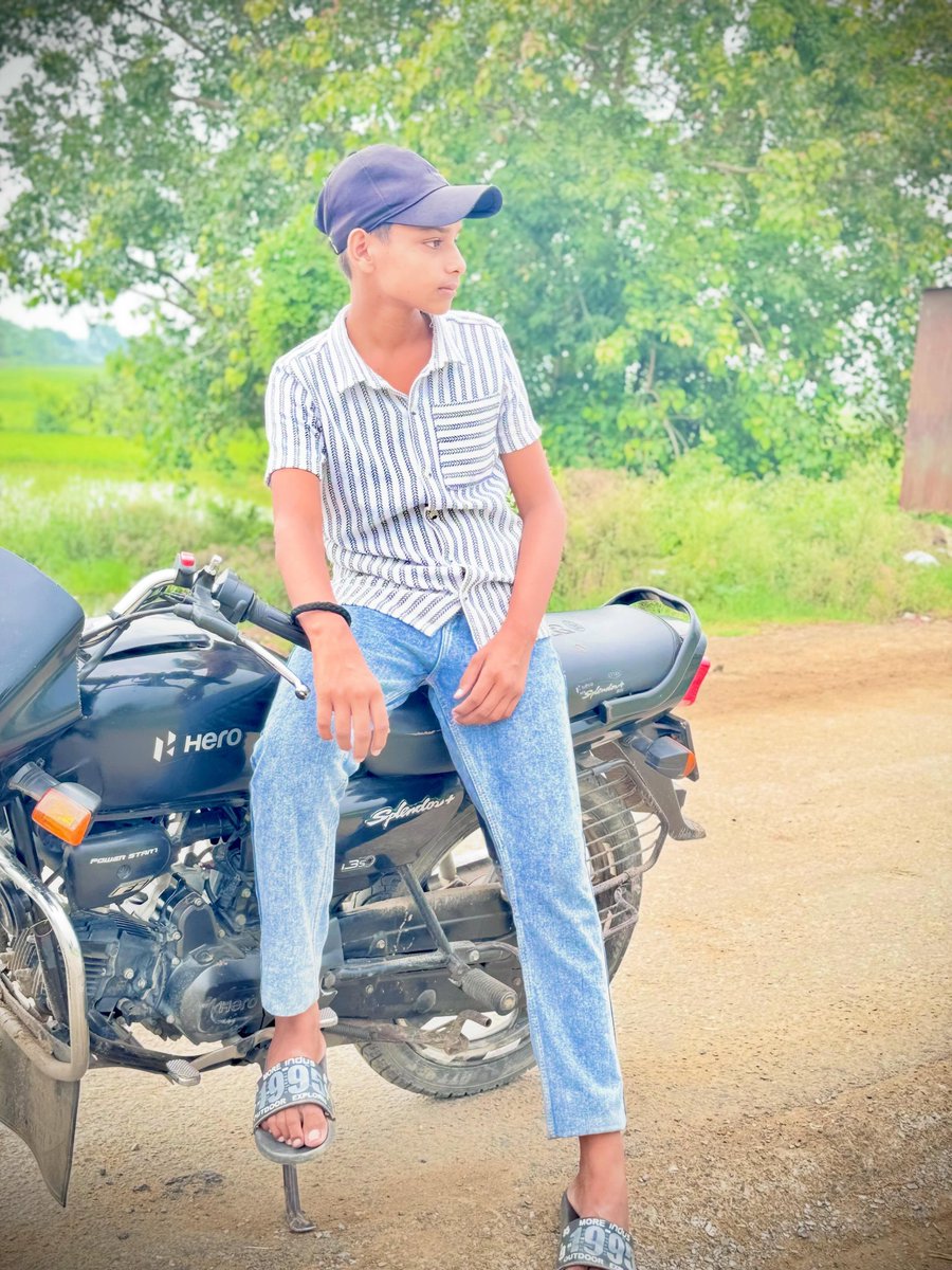 SORgurls's tweet photo. @royal__hariom__001 https://t.co/zXLKpTMJeX