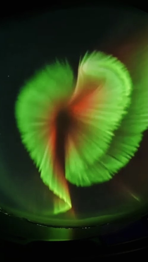 artindetails's tweet photo. a timelapse of aurora borealis https://t.co/oyeNcwbJUM