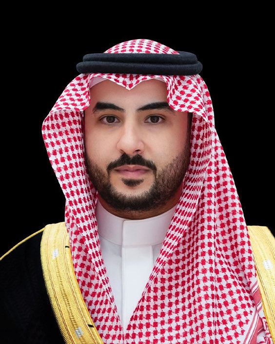 SaudiNews50's tweet photo. وصل صاحب السمو الملكي الأمير خالد بن سلمان بن عبدالعزيز وزير الدفاع، اليوم، إلى مدينة إسطنبول في الجمهورية التركية لرئاسة وفد المملكة المشارك في الاجتماع الأول للجنة الإستراتيجية السياسية الدفاعية لاتفاقية مكة للدفاع المشترك, بمشاركة أصحاب السمو والمعالي وزراء الدفاع والخارجية وقادة قوات الدفاع ورؤساء هيئات الأركان العامة وكبار المسؤولين من المملكة العربية السعودية، وجمهورية باكستان الإسلامية، والجمهورية التركية.

-