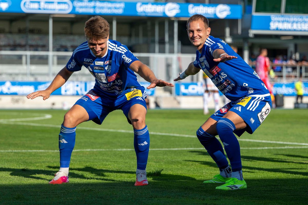 tsv_hartberg's tweet photo. Der erste Heimsieg ist unter Dach und Fach. ⚽
Es brauchte drei Treffer, um die Rieder zu besiegen und die starke Serie gegen die Innviertler auszubauen 💪🏽✅
🗞️ Im Spielbericht blicken wir auf die Geschehnisse zurück 👇🏽
https://t.co/coXECXaomA
#htbsvr #forzatsv #nevergiveup https://t.co/ouiSRVWTqh
