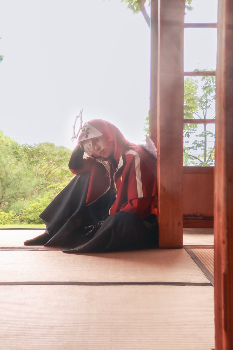 nqno_r's tweet photo. nmmn cos / 👼

　　「存在しない夏」

📷@xxxaka__ https://t.co/iNW5bL4DON