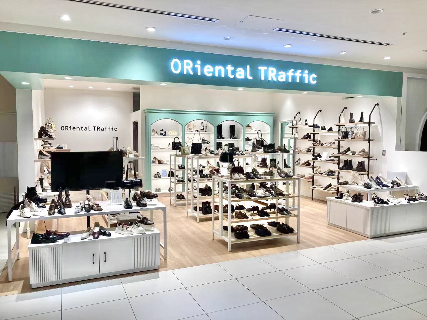 まとめ購入確認用1100■ 1st ASIA TOUR ORiental TRaffic on X: 