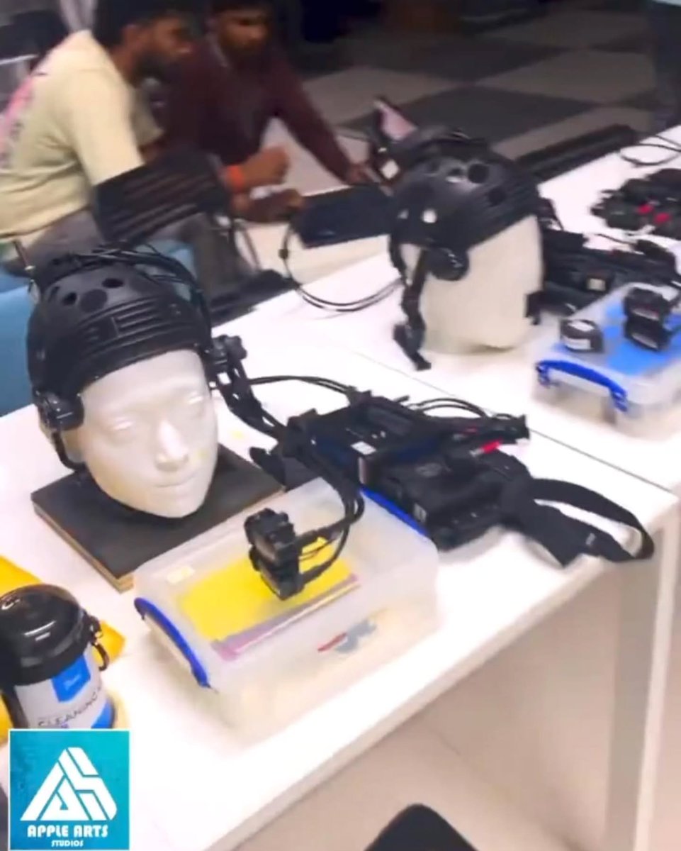 visiona_Ry's tweet photo. Look at the Face
It is the dummy face of #Rashmika from the #VFX preparation of #Raaka
The movie is highly AI+VFX
Lets hope for the good
#allu @alluarjun @iamRashmika https://t.co/BT8klJmvyy