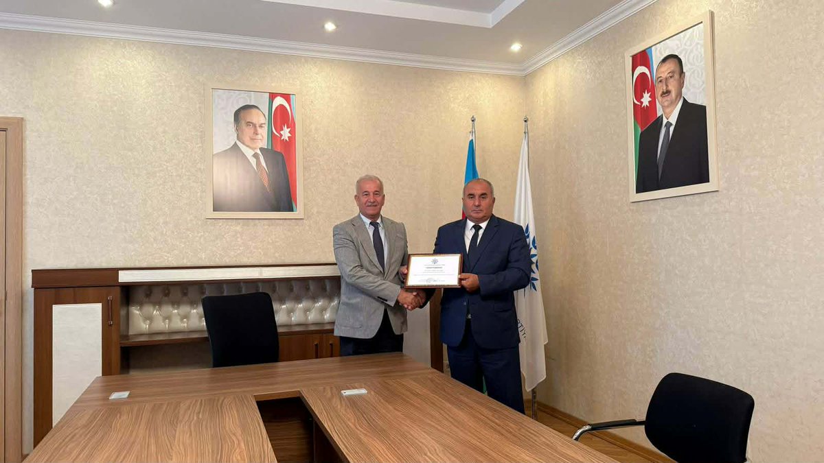 qebeleyap's tweet photo. Yeni Azərbaycan Partiyası Qəbələ rayon təşkilatı tərəfindən Mamaylı ərazi partiya təşkilatının sədri Musatafyev Mahir Sahib oğlunun 60 illik yubileyi münasibətilə onunla görüş keçirilmişdir.
https://t.co/RO7STOn1Zy https://t.co/7UMpfe6jIh