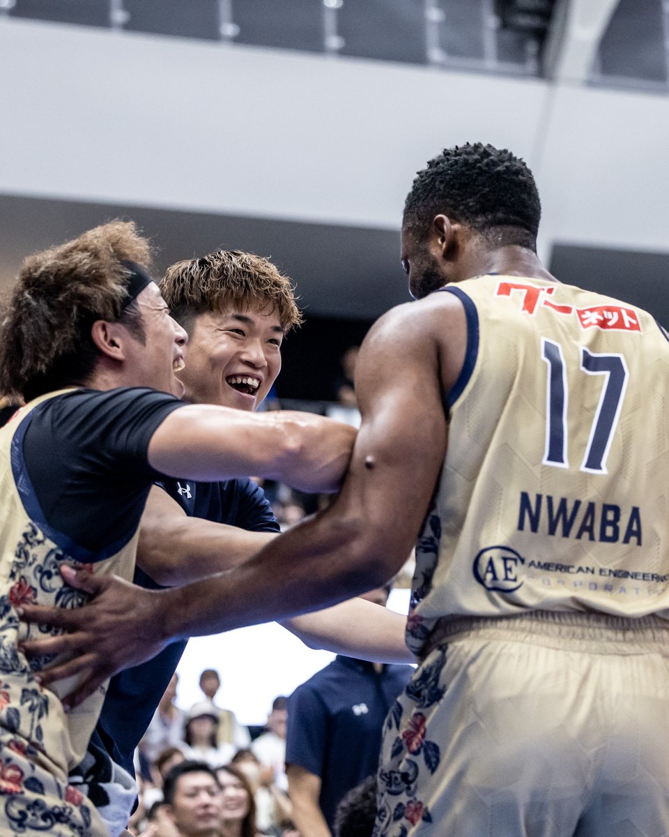 RyukyuKings's tweet photo. 8/30(日)にアウェーで行われた滋賀レイクスとのプレシーズンゲームの様子をお届け！

ここからさらにプレシーズンでの実戦を通じ、チームは連携を深めていきます。
9/2(水)にはアウェーで東京サンロッカーズと対戦。そして9/7(月)には、沖縄サントリーアリーナを舞台に熱戦を繰り広げる「ISLAND GAMES 2026」を開催します！

チーム一丸となって挑戦を続けるキングスへ、 今シーズンも後押しをお願いします！

▽ISLAND GAMES 2026
https://t.co/2P5lam7MmG