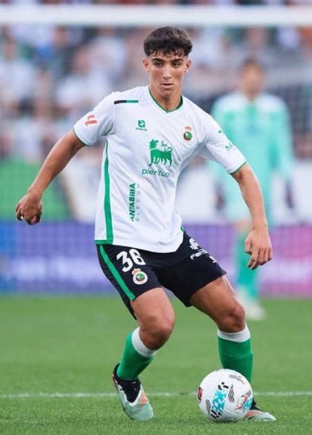 theMadridZone's tweet photo. 🚨✍️ OFFICIAL: Real Madrid TRIGGERED Sergio Martinez release clause. 

It was around €3M. https://t.co/OMSo7W17Zo