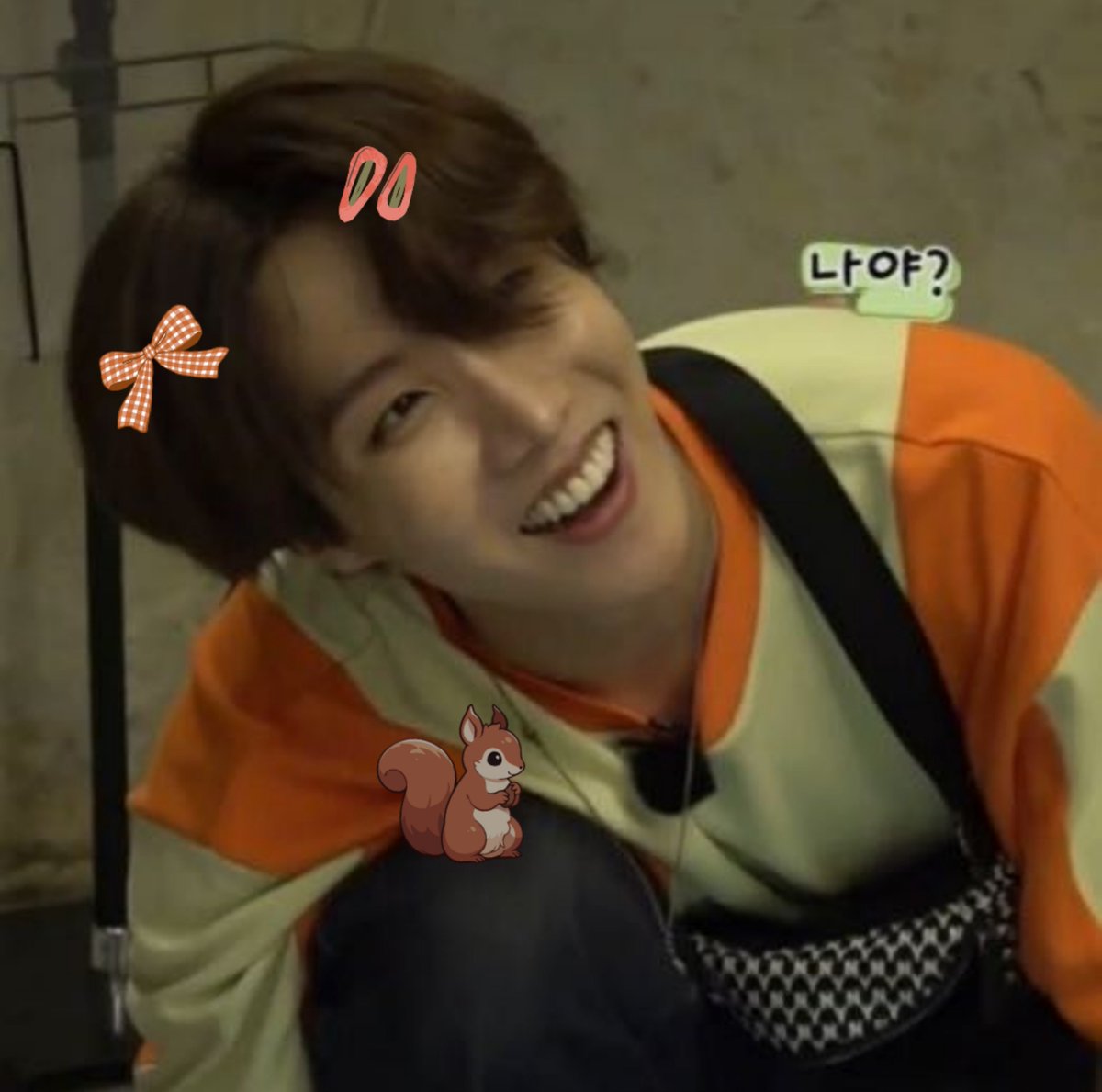 hobibows's tweet photo. Hellooo!! Sorry for the delay😊 had missed your comment. Here it isss!!

Smiley bowbi 😁🎀✨️ https://t.co/TvpogJM2aE