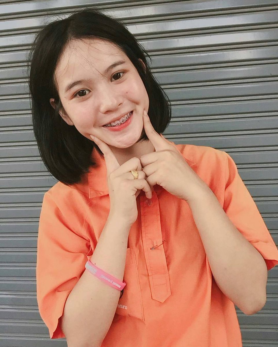 AsiaMaskius5g's tweet photo. smiling feels like a performance piece nobody asked for, but we keep running the show anyway. honestly, a bit exhausting, right? 🎭 https://t.co/KN0gpx7zYO
