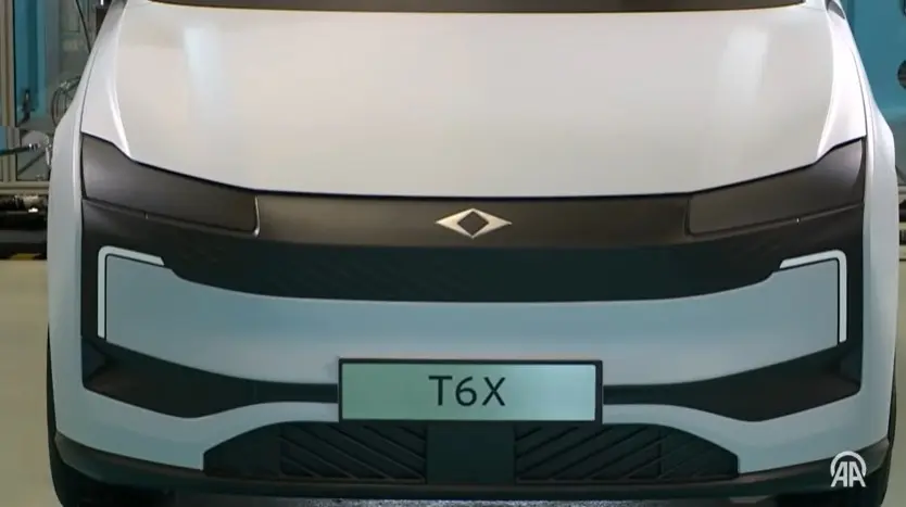 themobileax's tweet photo. Yeni tanıtılan Togg T6X için 1,3 milyon TL civarında bir fiyat hedeflendiği belirtiliyor.

İddia edilen bu fiyat, iyi bir menzil ve avantajlı finansman seçenekleriyle desteklenirse T6X, selefleri T10X ve T10F’in yakaladığı başarıların da üzerine çıkabilir.

#TOGG #T6X https://t.co/oCP16HLfcB