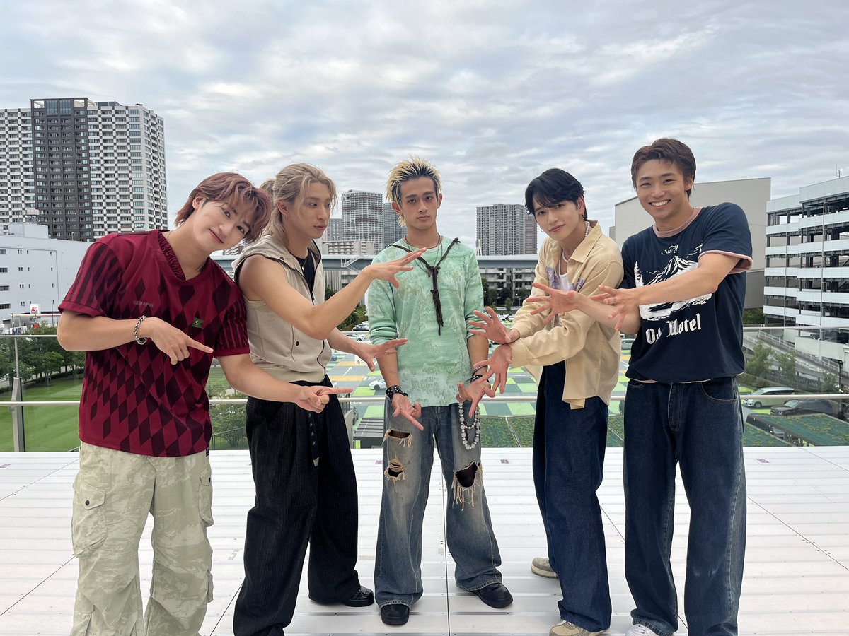 WHAX__Info's tweet photo. ＃WATWING リリースイベント
8/31  有明ガーデン

リリースイベントにお越しいただきありがとうございました🤝

この後18時にEP詳細解禁！
お楽しみに！ https://t.co/bgEDUt5ihi