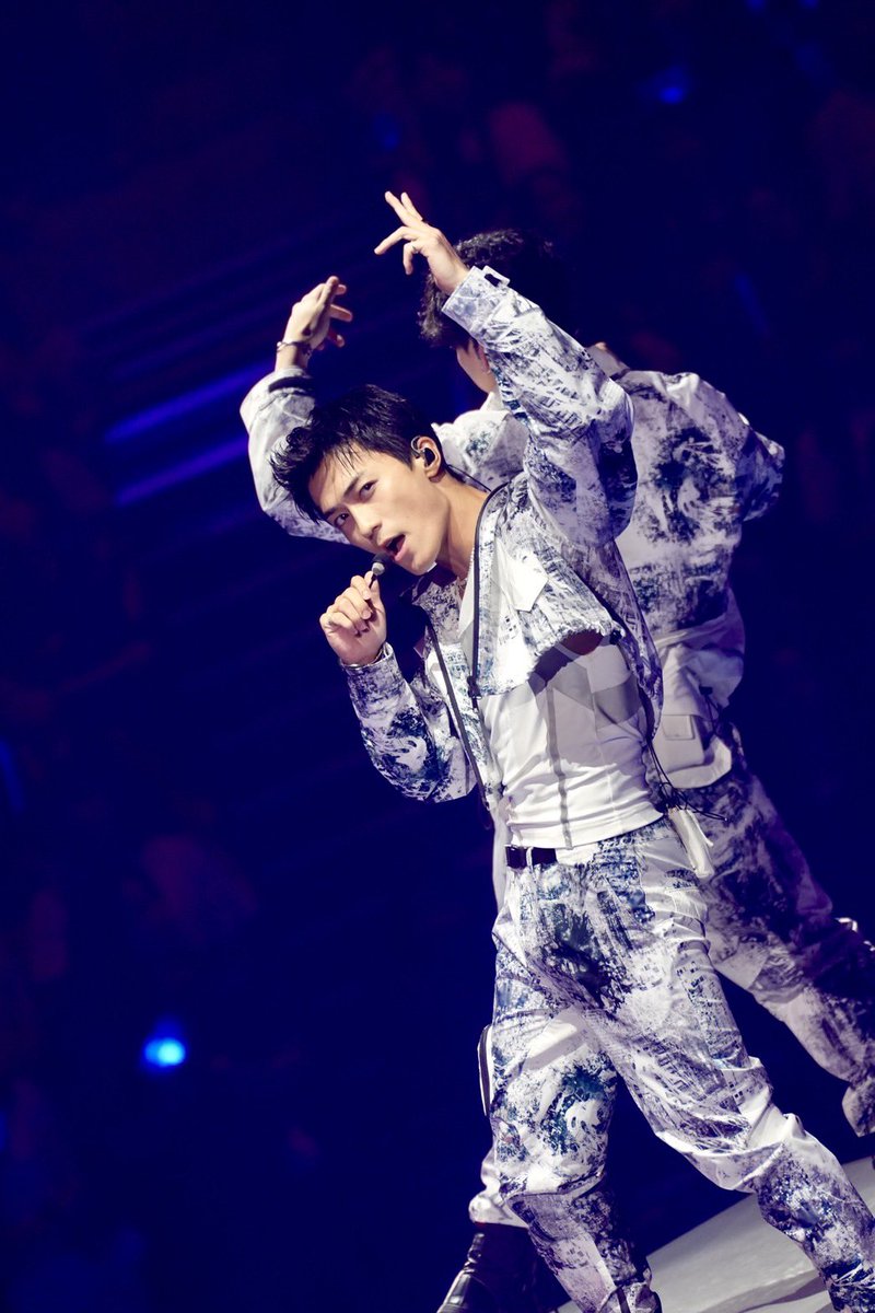 ballistik_fext's tweet photo. 8月も今日で終わり。夏が終わるよ。悲しい😢

ツアーとBOTでライブ三昧の夏でした✨

Masa:)

#砂田将宏 #MASA
#BALLISTIKBOYZ https://t.co/eQ69QRLvFy