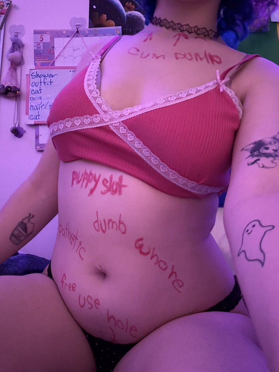 ursub420's tweet photo. what else would u write on me?? 💕💕 #exhibitionist #goodgirl #nsfw https://t.co/k2kLnLcYEe