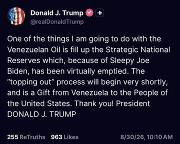 EksoKripto's tweet photo. 🚨 TRUMP: VENEZUELA PETROLÜYLE ABD’NİN STRATEJİK REZERVLERİNİ DOLDURACAĞIZ! 
Diye paylaşım yaptı.

Trump, Venezuela petrolünün ABD Stratejik Petrol Rezervi’ni doldurmak için kullanılacağını ve sürecin çok yakında başlayacağını açıkladı.

Bir de üstüne bunu:

“Venezuela’dan https://t.co/rUXEdkBmUx