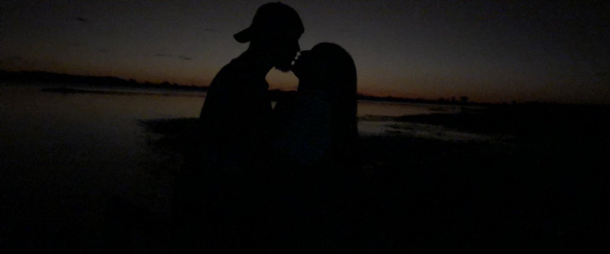 AmaKingsSon's tweet photo. Among the greatest things you get right in life , Make sure THE RIGHT WOMAN is one of them and among the top🥹🥹😭😍❤️🤝💯 https://t.co/cmk9T7HqJ2