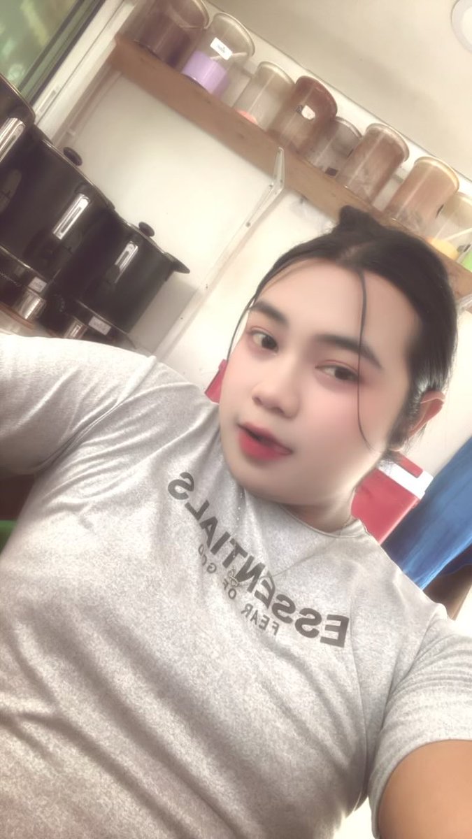 Mesambv4n's tweet photo. หาคนมาตอก🥺🤤
#บ้านเก่า #อมตะชลบุรี https://t.co/6GlHQmlqS6
