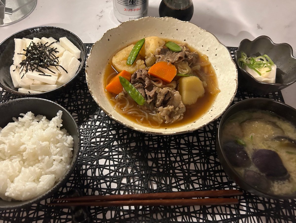 SusanTa20751663's tweet photo. おなかすいた！なにたべる？？？ https://t.co/SM6Lm8oYJA