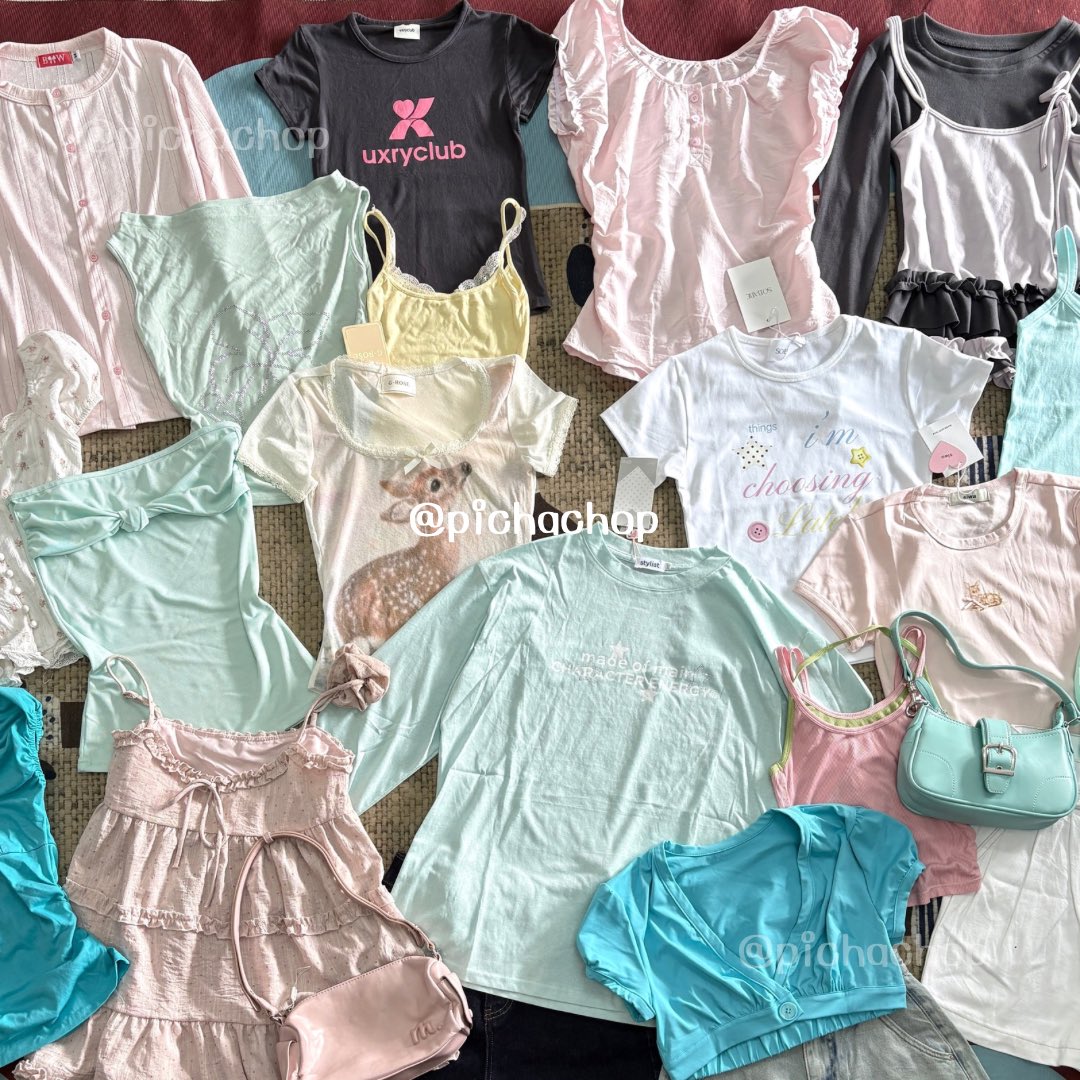 pichachop's tweet photo. ✿ ˚◞ งานใหม่มาแล้วค้าบ ꒱ 🧈 เยอะกว่าในรูปมากๆ เหมือนเดิมค้าบ 🌴 🌺 summer  ootd 👙⭐️💗

 ✿ ลงวันอังคาร 18:30 น. | ส่งของวันพฤหัส 🧺

(📦 ค่าส่ง 1-4 ตัว 45 | 5-9 ตัว 60  (ผ้าหนัก+10) พื้นที่ห่างไกล/ท่องเที่ยว+30 )

#ส่งต่อเสื้อผ้า #โล๊ะตู้ #ส่งต่อเสื้อผ้ามือสอง #โล๊ะตู้เสื้อผ้า  #ส่งต่อกระเป๋า #เสื้อผ้ามือ2 #cintageshop #stylistshop #เสื้อมือสอง #mon2sun #ส่งต่อbikini #ส่งต่อเครื่องสำอาง