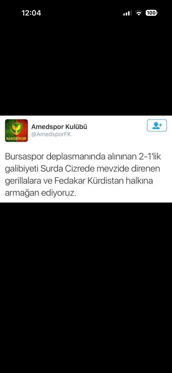 ibezan's tweet photo. @amedskofficial Bunu izah edin sonra kardeşlikten bahsedin terörün besleyip büyüttüğü kulüp. Önce bu ülkenin milli marşına saygı duymayı o taraftar müsvettelerine öğretin. Trabzon’da binlerce Kürt yaşıyor bunlara karşı en ufak bir tepki yokken yaşanan bu olayı bir daha sorgulayın. https://t.co/BgZF6N7mKK