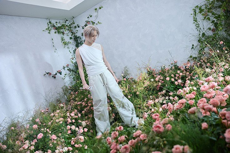 Zolshinee2min_5's tweet photo. 260831 TAEMIN 태민 PHASE 1: 
Soft Violence 
Special photos 3

#TAEMIN #태민 #SHINee #샤이니 https://t.co/nu82PknZDI
