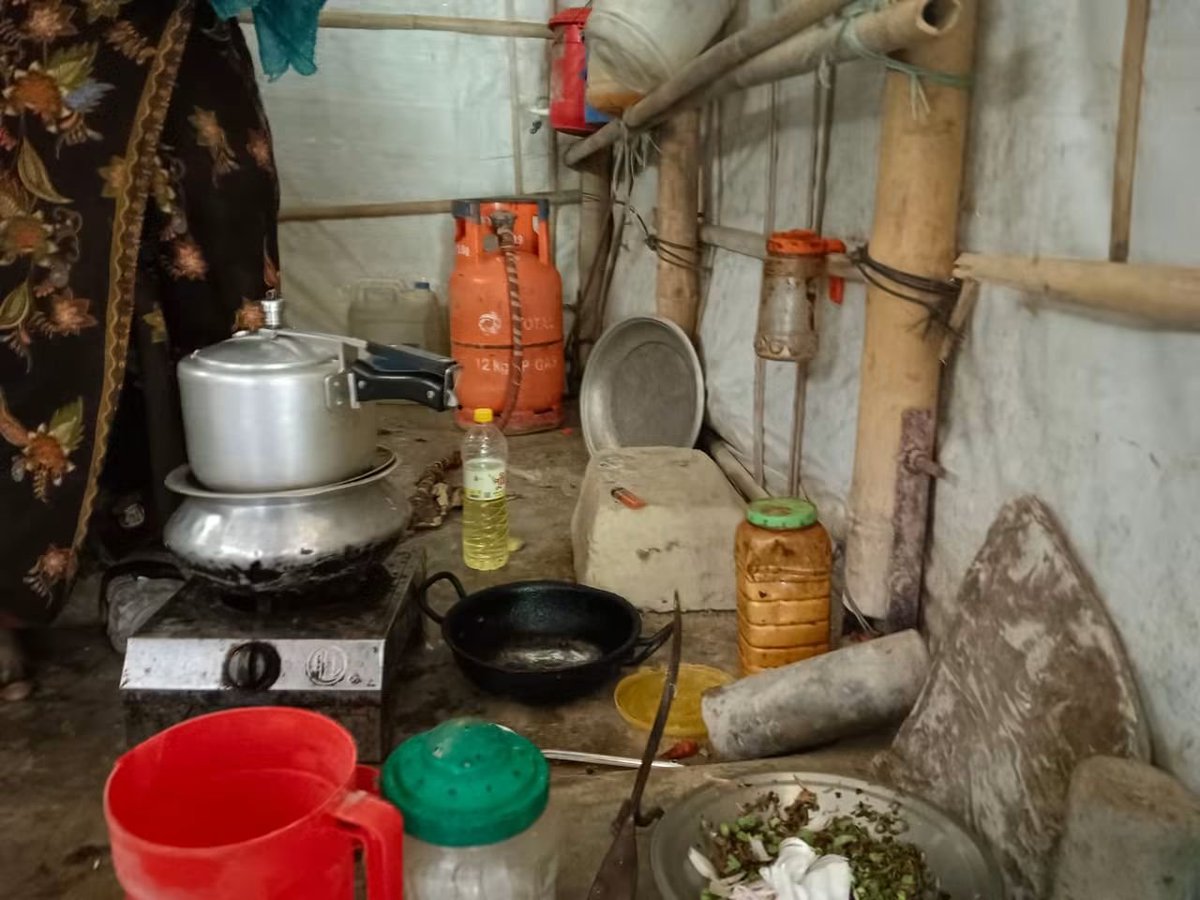 ZiabulF51852's tweet photo. For Rohingya widows & female-led households, a safe shelter, medical care, a good meal, or celebrating a festival can feel like a dream.
ZHF supports them through literacy, skills, medical assistance & livelihoods.
Your support can turn struggle into hope. ❤️
#Rohingya #ZHF https://t.co/sxMTPOrFk6